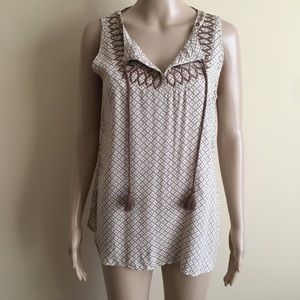 🌸 LOFT XS Sleeveless V-Neck Tassels Embroidered